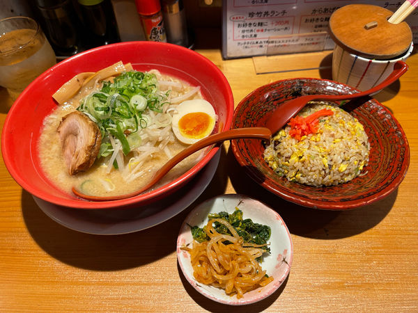 「ラーメン+チャーハン」@麺や 珍竹林 大野店の写真