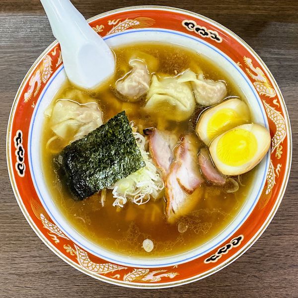 「ワンタンメン ¥1,170 味付け玉子 ¥120」@支那ソバ かづ屋の写真