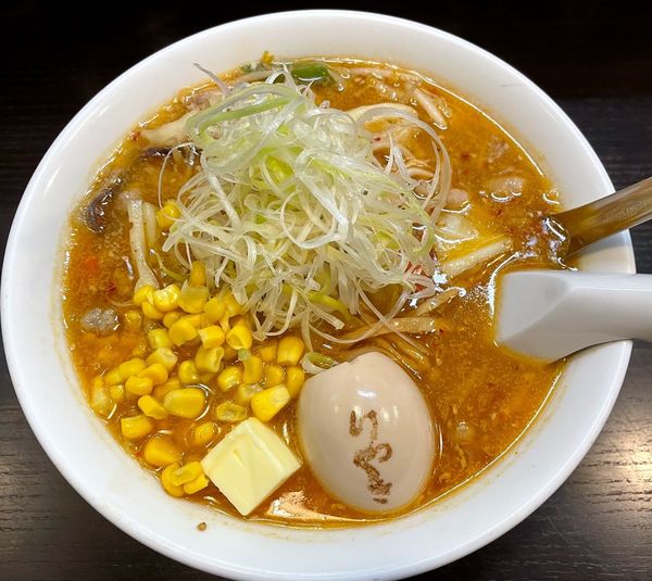 「コーンバターラーメン＋煮玉子」@けやき すすきの本店の写真