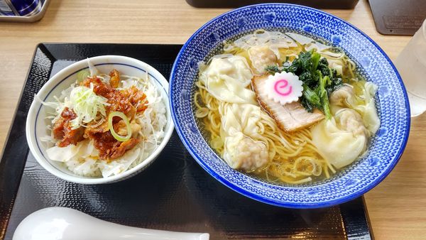 「鶏だし肉雲呑麺（塩）Bセット880円」@ワンタン屋 今福商店の写真