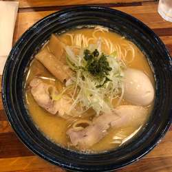 らーめん銀鱈搾り(味玉)