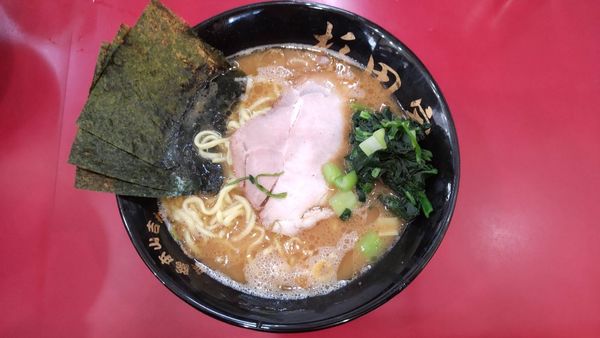 「ラーメン中」@杉田家 千葉祐光店の写真