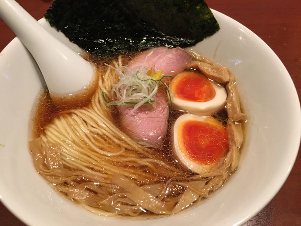 「津軽煮干中華そば」@酒肴場 屯の写真