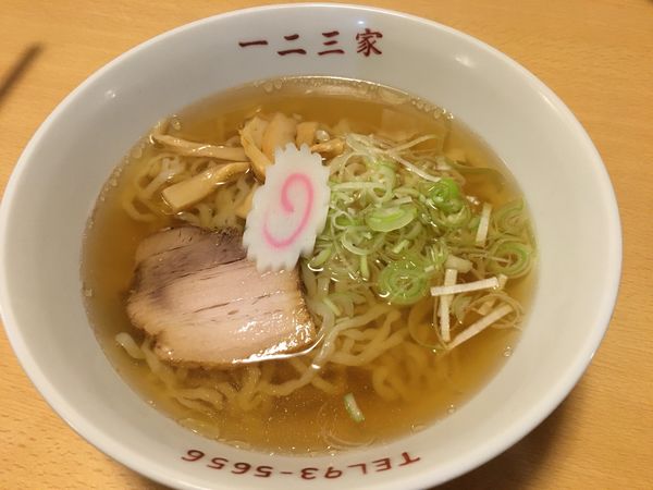 「しょうゆラーメン」@一二三家の写真