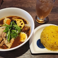 スープカレー ネイビーズ 横浜中華街店の画像