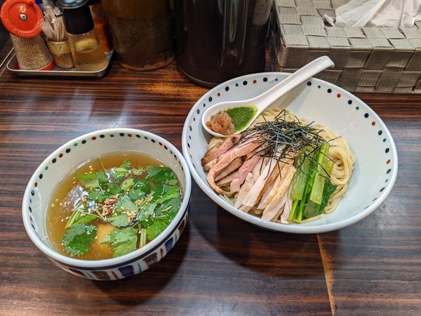 「淡麗鰹梅塩つけそば」@らー麺 あけどやの写真