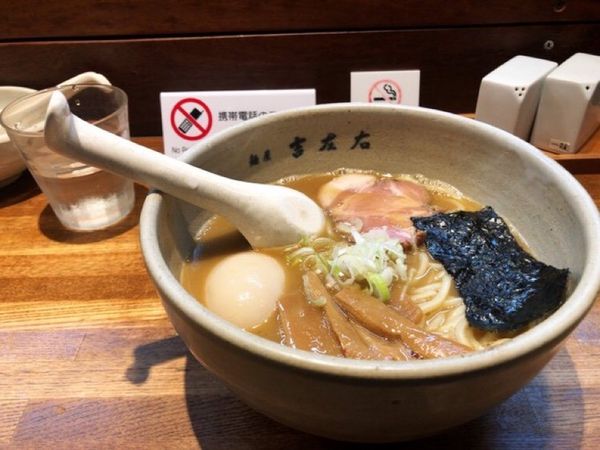「味玉らーめん」@麺屋吉左右の写真