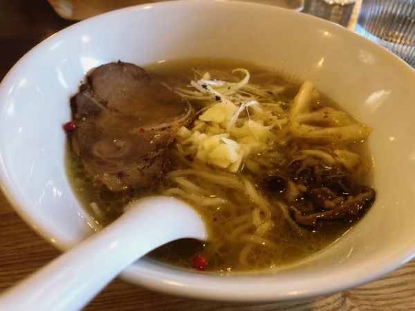 「塩ラーメン」@RAMEN たけりの写真