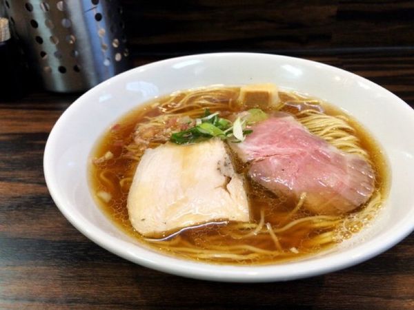 「アジ煮干中華そば」@中華そば 梟の写真