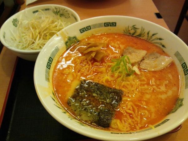 「ピリ辛とんこつネギラーメン」@日高屋 錦糸町北口店の写真