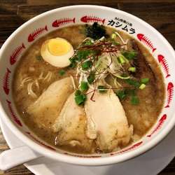 濃厚あら焼き鶏白湯そば