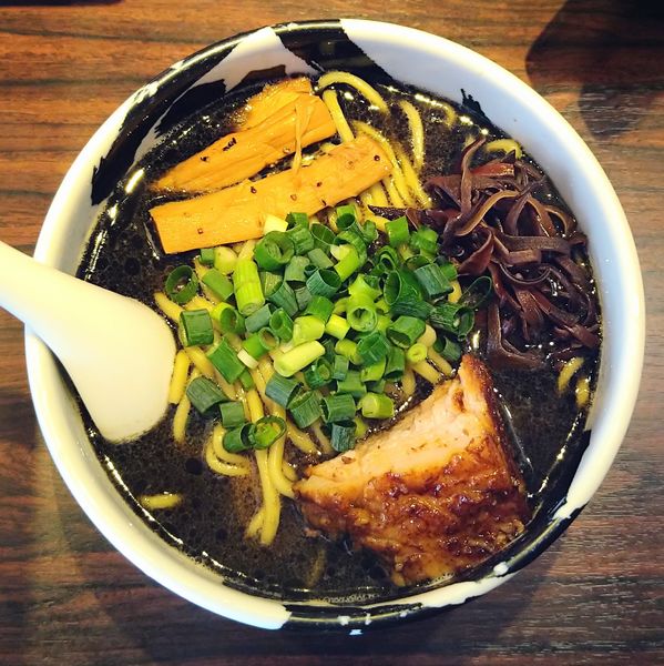 「黒ら〜麺」@麺屋武蔵 武骨の写真