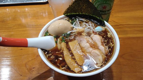 「ジンジャーヘッドバット(味玉)¥950+ハイネケン¥500-」@ジンジャーヘッドバッドの写真