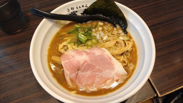 「煮干豚らぁめん」@小杉らぁめん 夢番地の写真