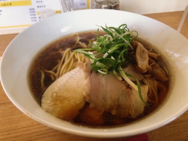 「らぁめん(醤油)」@らぁめん ご恩の写真