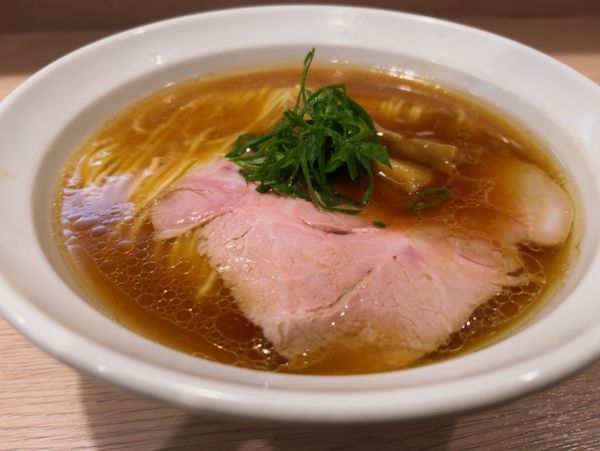 「醤油らーめん」@麺笑巧真の写真