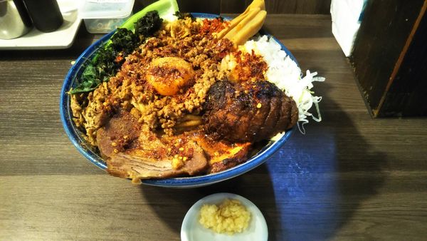 「【限定】担々まぜそば特盛(カラシビMax)➕ニンニク半分」@狼煙 〜NOROSHI〜の写真