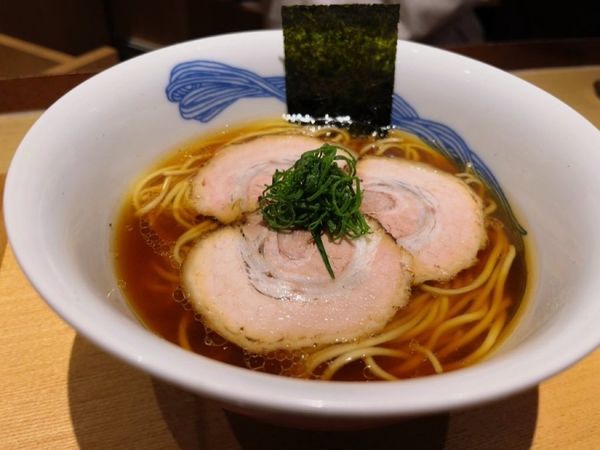「醤油らぁ麺」@NIPPON RAMEN 凛 TOKYOの写真