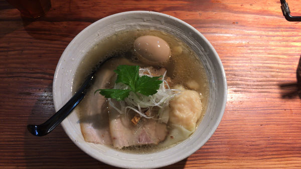 「特製塩ラーメン　1000円」@純手打ち 麺と未来の写真