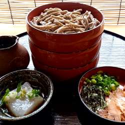 たたら湧水　割子そば