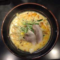 豚白湯味噌ラーメン