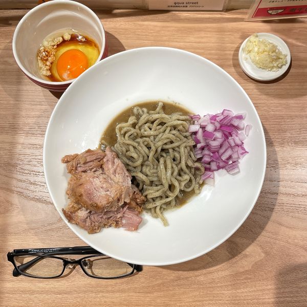 「肉にぼにぼちーの」@煮干し Noodles Nibo Nibo Cinoの写真