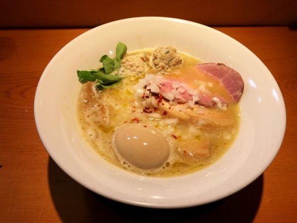 「鶏そば(特製トッピング)」@國分ラーメン食堂の写真