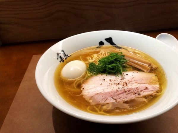 「味玉中華そば」@中華そば 銀座 八五の写真