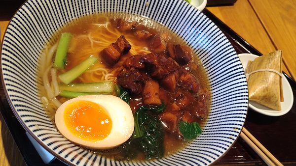 「台湾魯肉麺セット、ミニチャーハン」@大連餃子基地 DALIAN 中華街店の写真