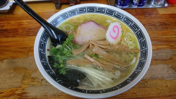 「塩ラーメン700円」@菜華軒の写真