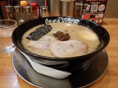 「嵐げんこつらぁめん」@らあめん花月嵐 成増店の写真