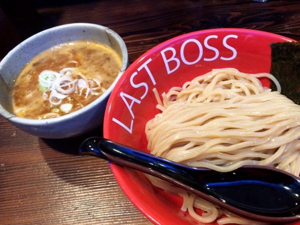 「魚介豚骨つけ麺辛口」@つけめん ラスト・ボス 練馬本店の写真
