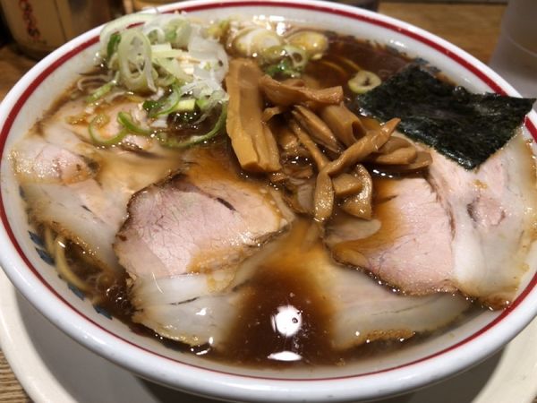 「中華そば醤油」@玉 バラそば屋 中野店の写真