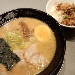 嵐げんこつらぁめん