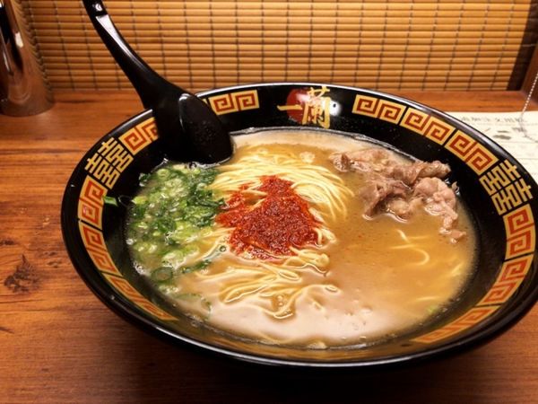 「100%とんこつ不使用ラーメン」@一蘭 西新宿店の写真