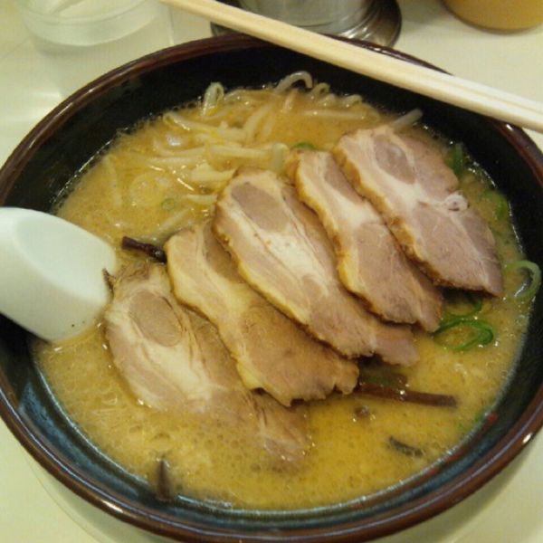 「味噌豚骨チャーシュー」@博多天神 池袋店の写真