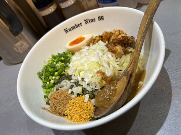 「まぜそば」@麺Dining Number Nine 09の写真