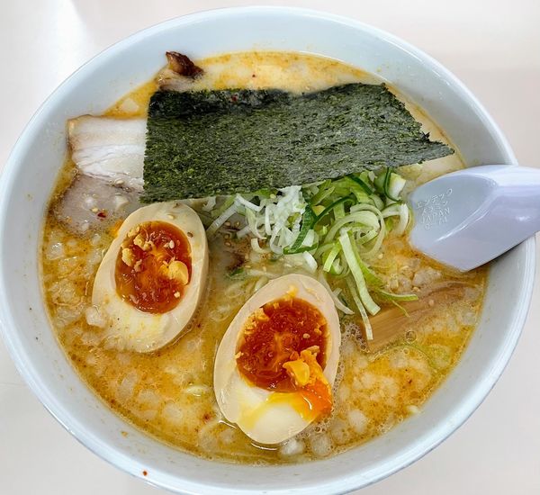 「みそ+味付半熟玉子」@らーめん五丈原 本店の写真