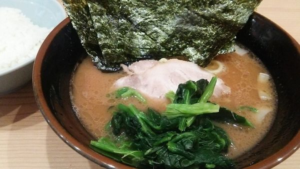 「ラーメン 750円＋のり 50円」@漢ラーメン 室の写真