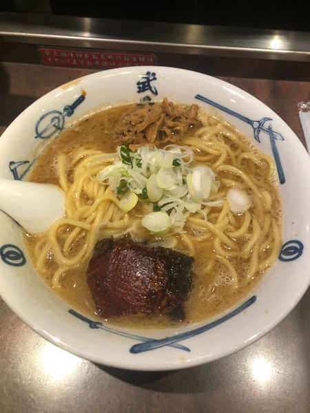 「ラーメン(850円)」@麺屋武蔵 武骨外伝の写真