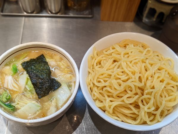 「野菜つけ麺中盛800g」@大阪大勝軒 日本橋店の写真