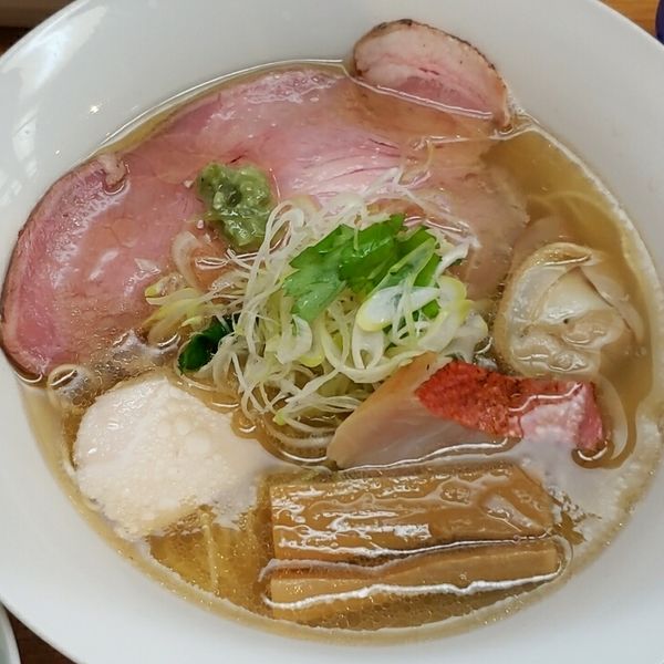 「【限定】金目出汁の塩らーめん1,000円＋ぶっこみ飯150円」@旬菜 新舟の写真