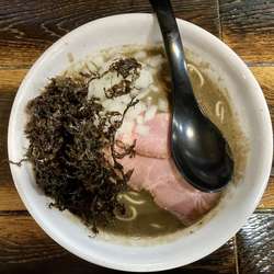 濃厚煮干　1000円