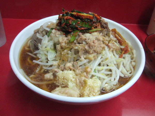 「小750円NAニラキムチ100円」@ラーメン二郎 越谷店の写真