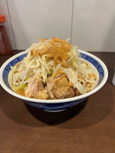 「ラーメン　870円　ヤサイアブラ」@ラーメン ゼンゼンの写真