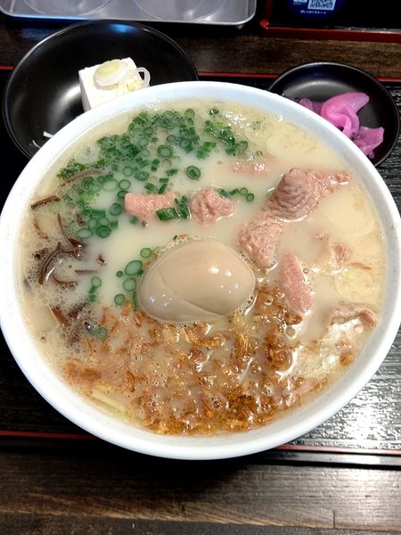 「豚もつラーメン 750円」@もつ煮 王里の写真