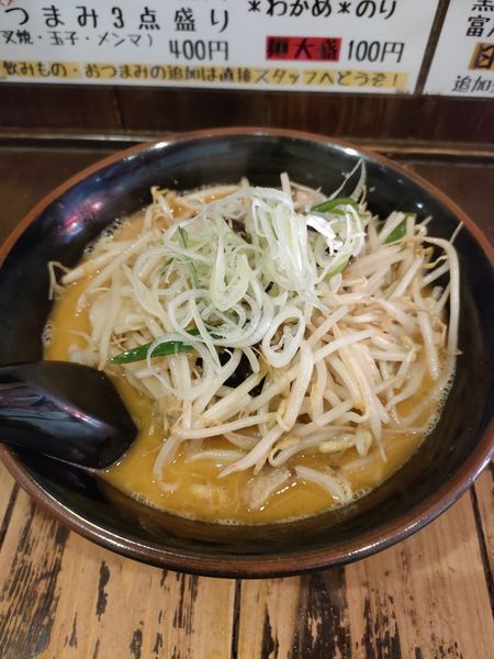 「オロチョンラーメン」@北海道らーめん ひむろ 北千住店の写真