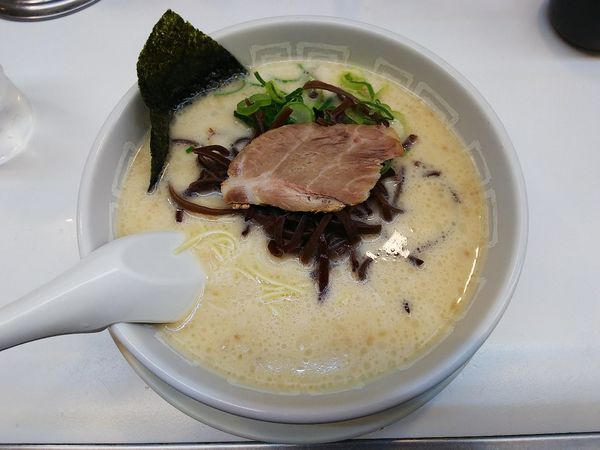 「らーめん」@博多天神 新橋1号店の写真