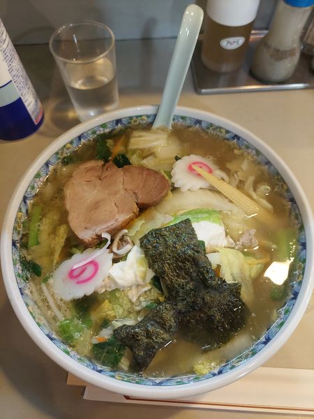「手打ち五目ワンタンメン980円」@中華そば集来の写真