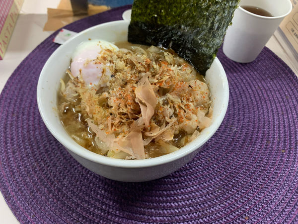 「にぼそば　肉玉ブラック」@龍門瀑の写真